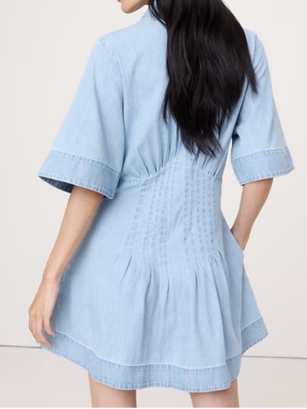 Banana Republic Indigo Light Blue Denim Chambray Pintuck Shirt Dress Size M NWT - Picture 3 of 14